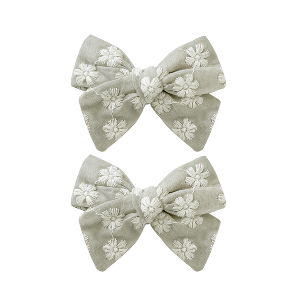 Little Sunday Embroidered Daisy Bows | Dove