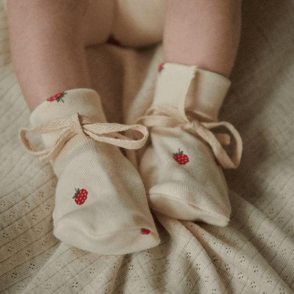 Nature Baby Cotton Booties - Raspberry Print