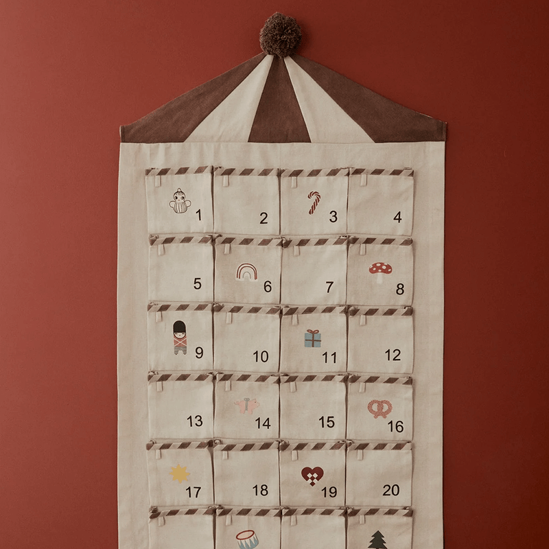 OYOY Circus Christmas Calender - Brown